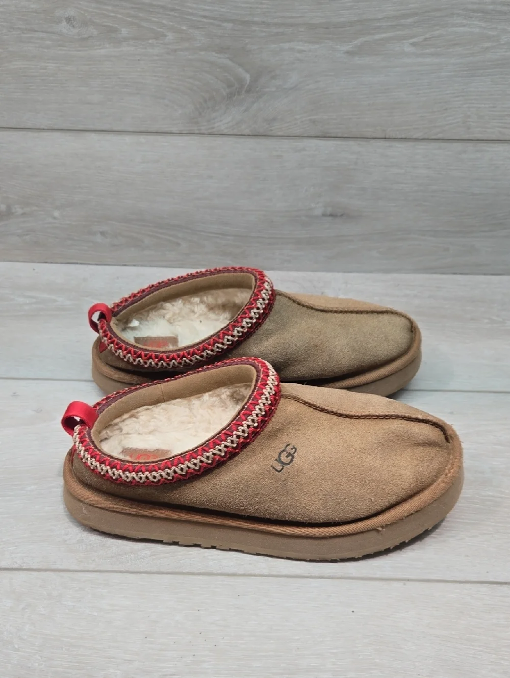 UGG good slip